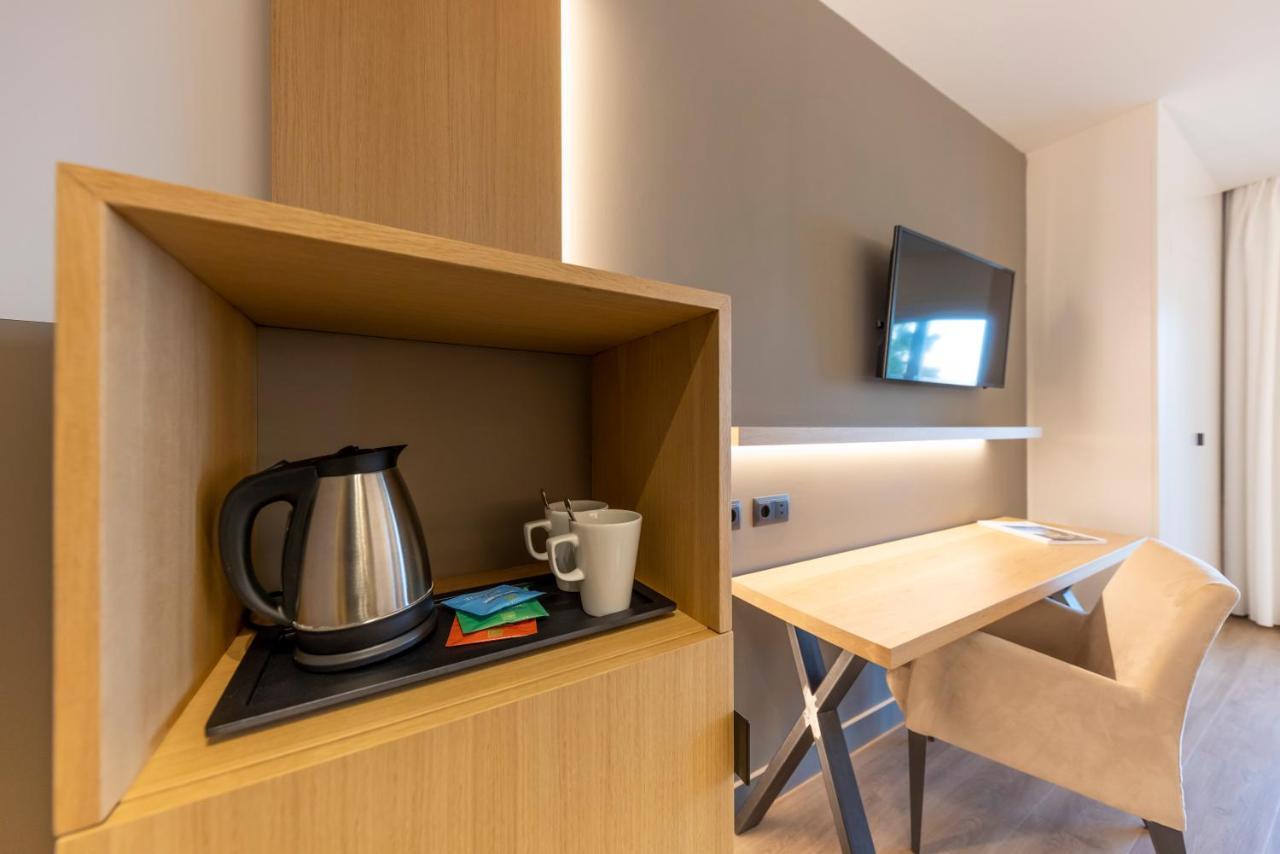 Hotel & Spa Terraza 4 Sup Росес Екстериор снимка