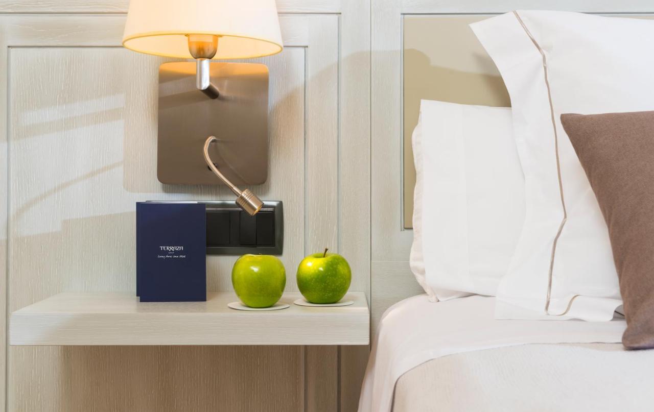 Hotel & Spa Terraza 4 Sup Росес Екстериор снимка